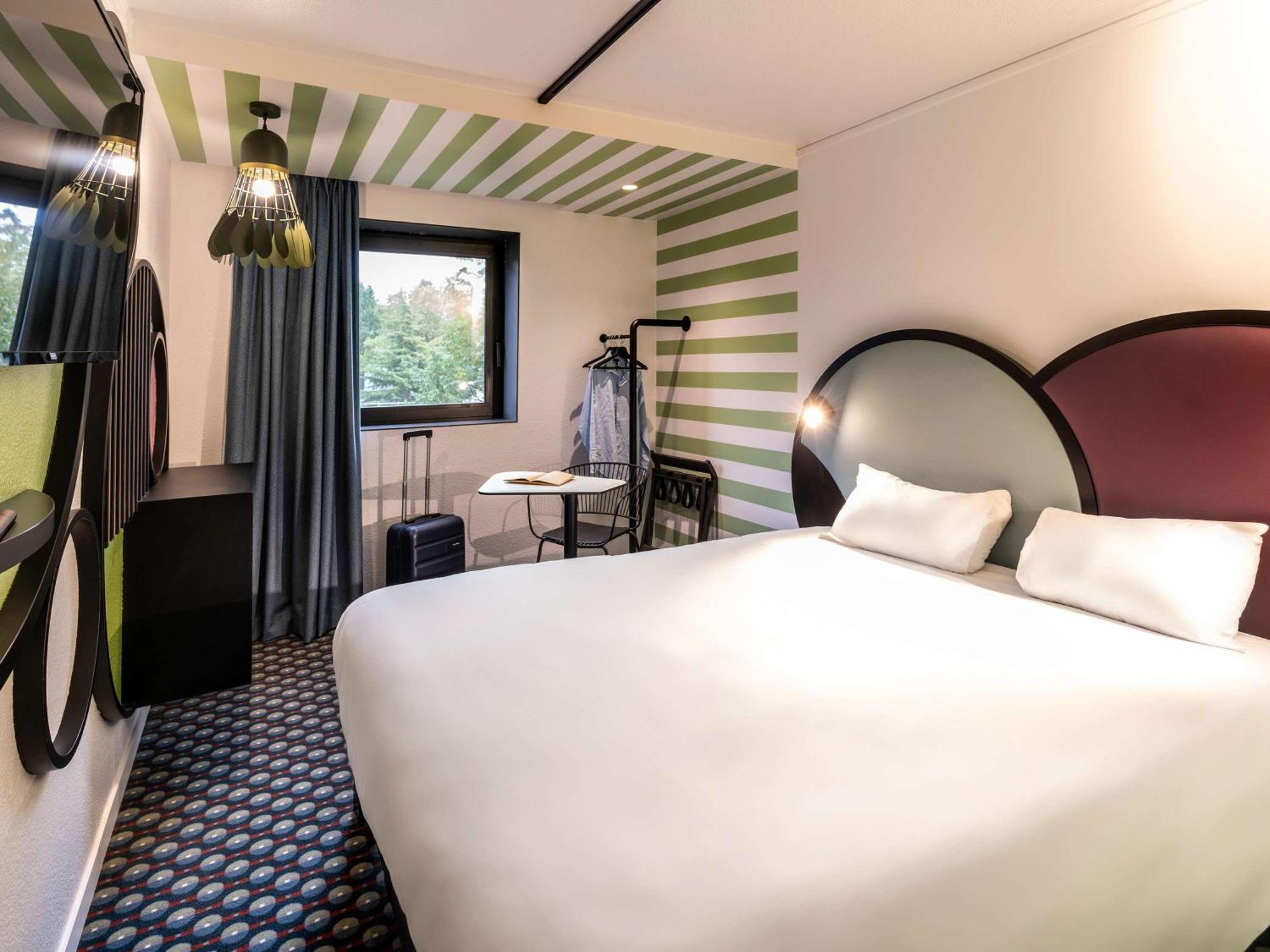 Hotel Ibis Styles Paris Saint Denis Pleyel Exterior foto
