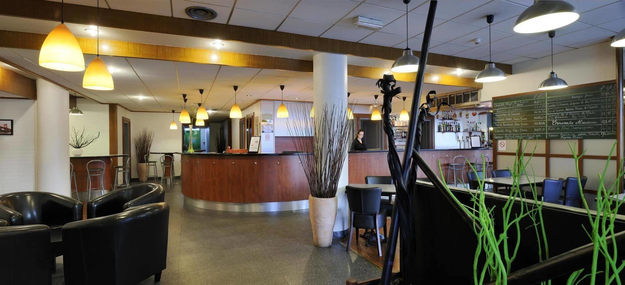 Hotel Ibis Styles Paris Saint Denis Pleyel Exterior foto